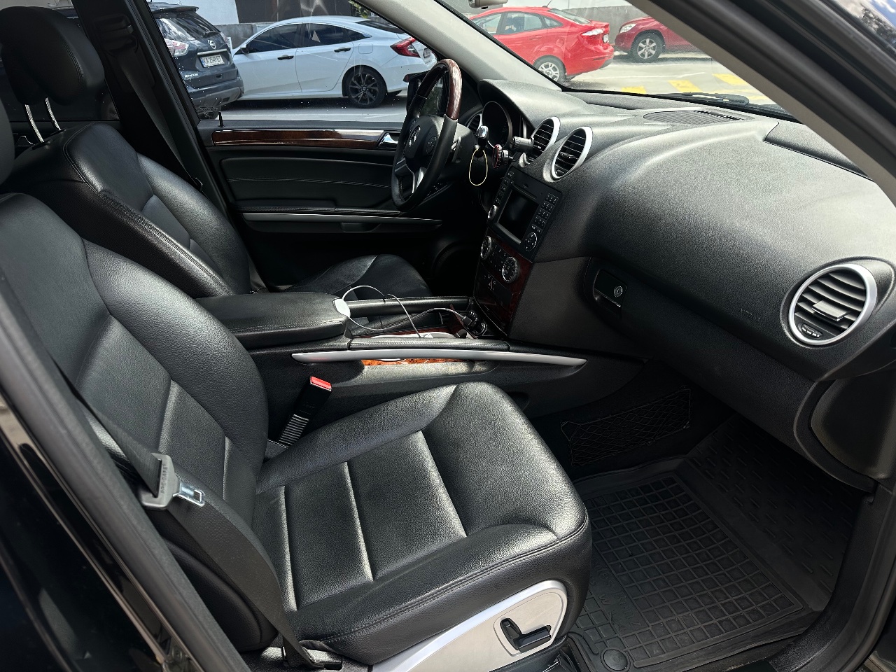 Mercedes-Benz M-Класс - фото 11