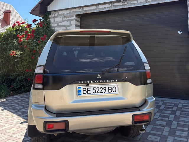 Mitsubishi Pajero Sport - зображення 3