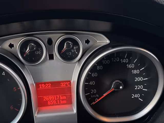 Ford C-MAX - зображення 2