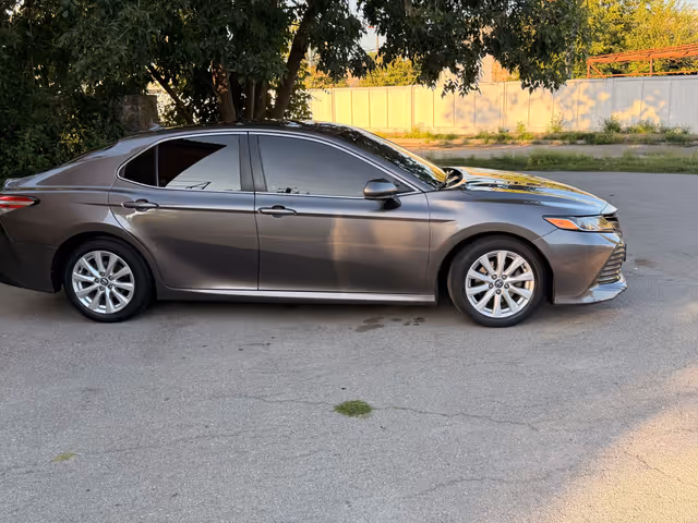 Toyota Camry - зображення 3