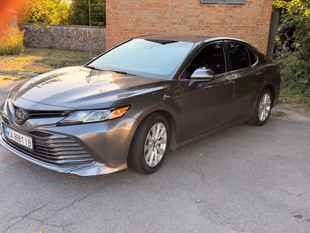 Toyota Camry - зображення 2