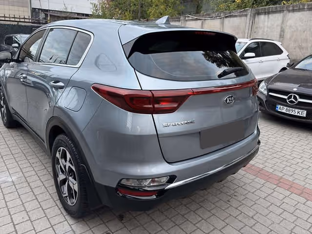 Kia Sportage - зображення 2