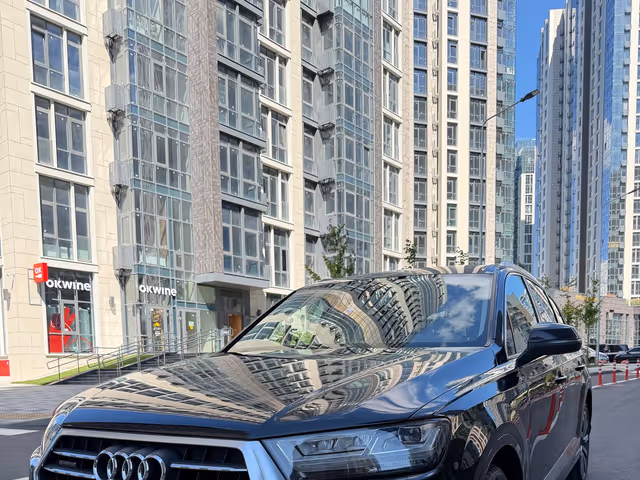 Audi Q7 - зображення 2