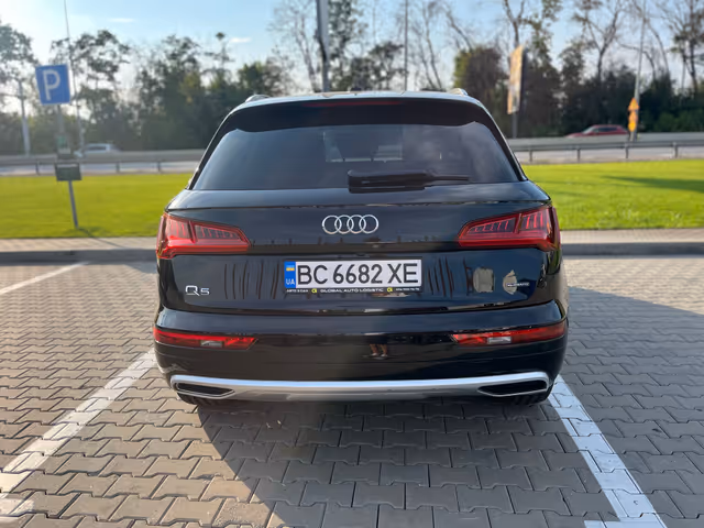 Audi Q5 - зображення 4