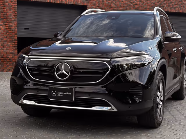 Mercedes-Benz EQB - зображення 1