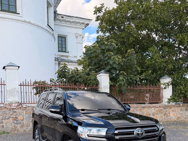 Toyota Land Cruiser - зображення 2