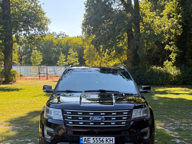 Ford Explorer - зображення 2