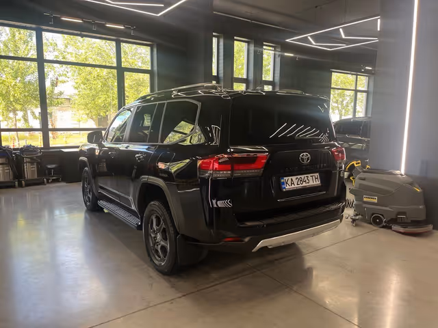 Toyota Land Cruiser - зображення 4