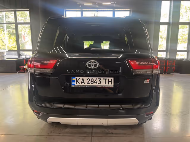 Toyota Land Cruiser - зображення 2