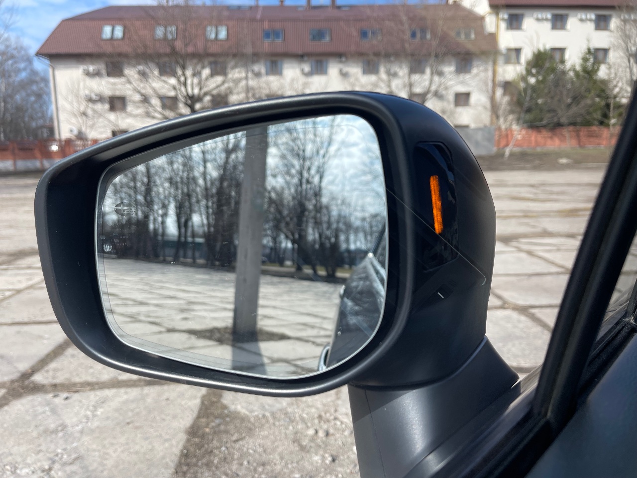 Subaru Legacy - фото 21