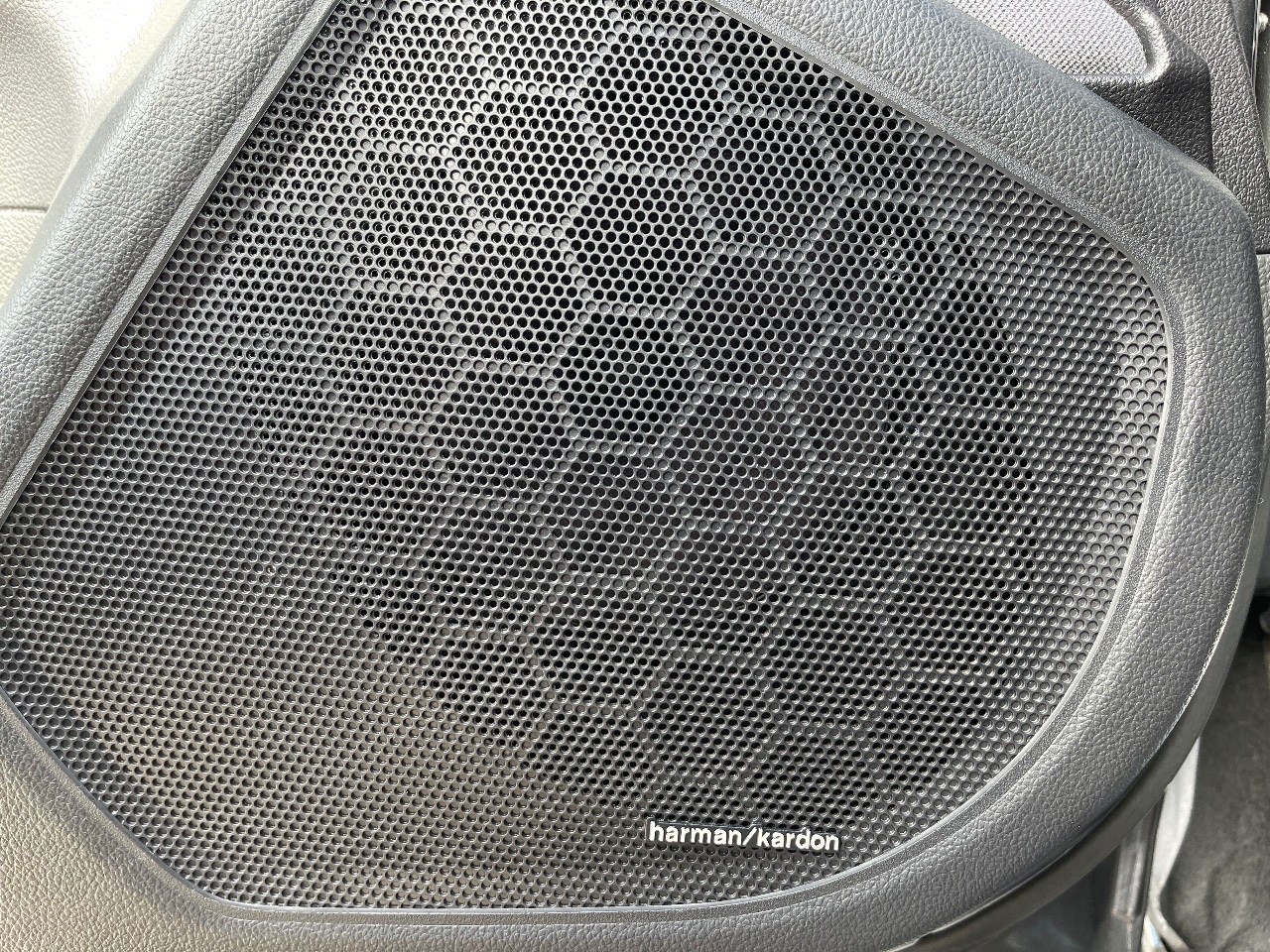 Subaru Legacy - фото 19