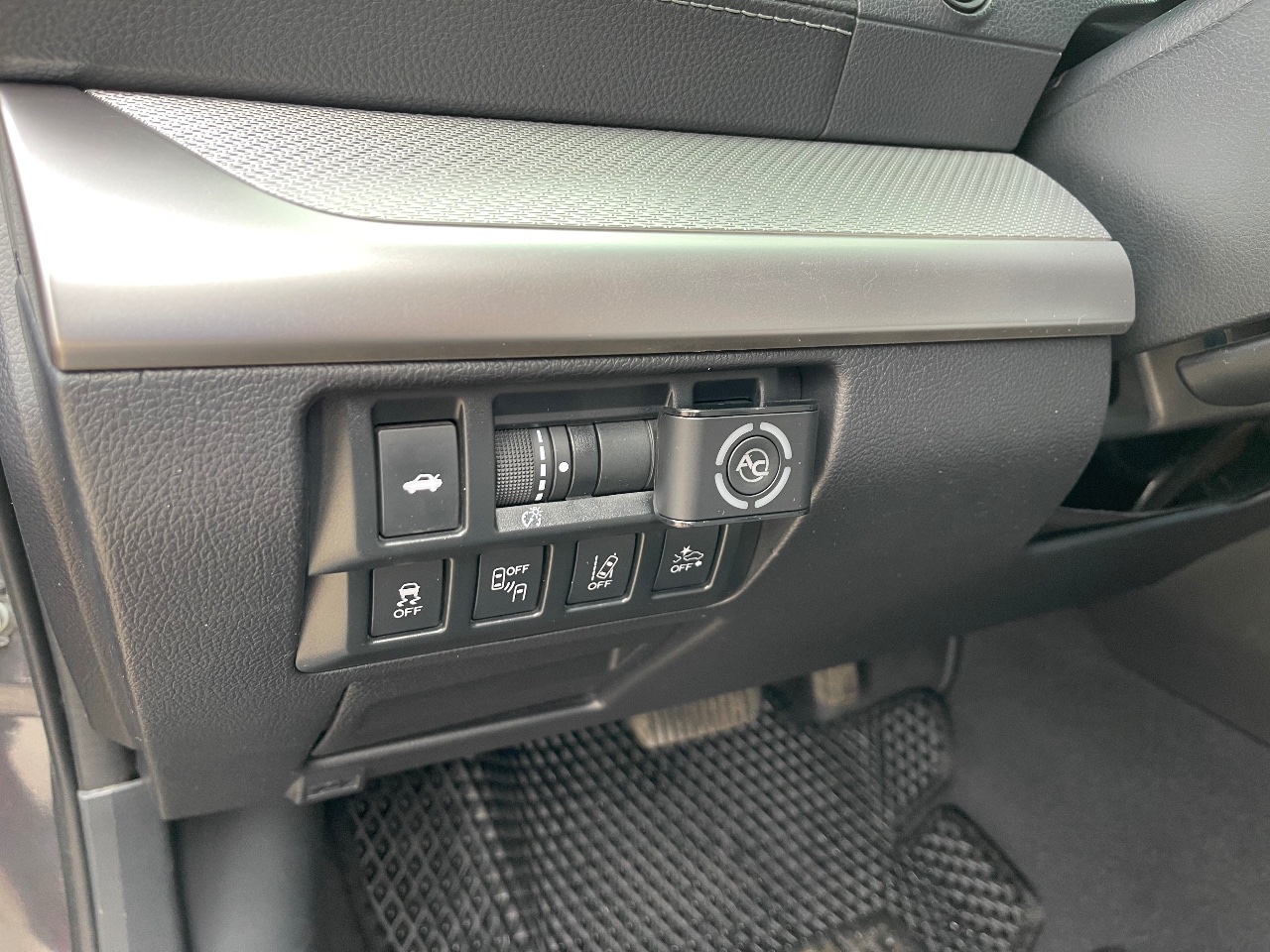 Subaru Legacy - фото 16