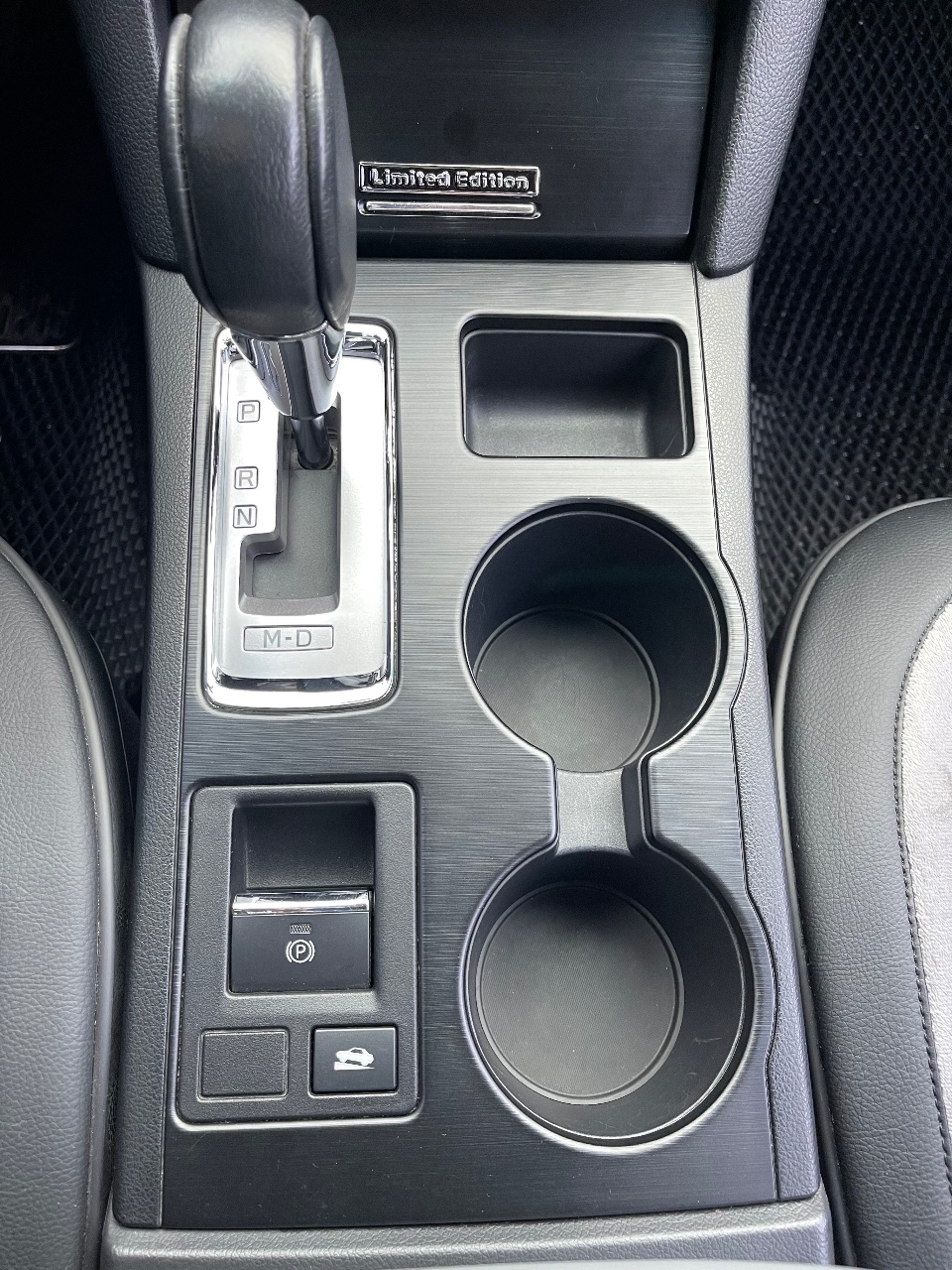 Subaru Legacy - фото 15