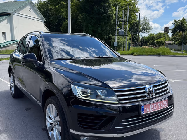 Volkswagen Touareg - зображення 1
