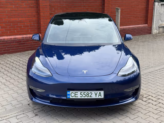 Tesla Model 3 - зображення 2