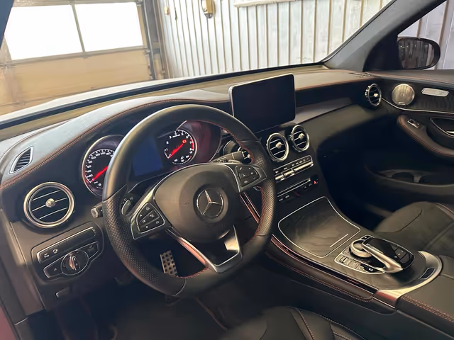 Mercedes-Benz GLC AMG - зображення 5