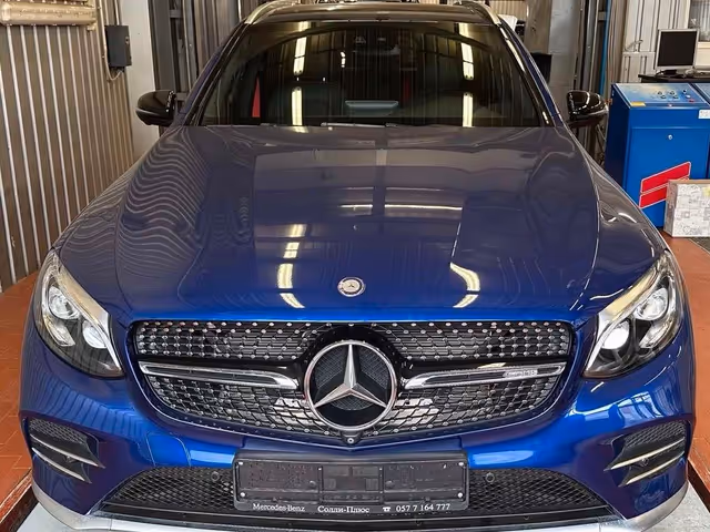 Mercedes-Benz GLC AMG - зображення 1
