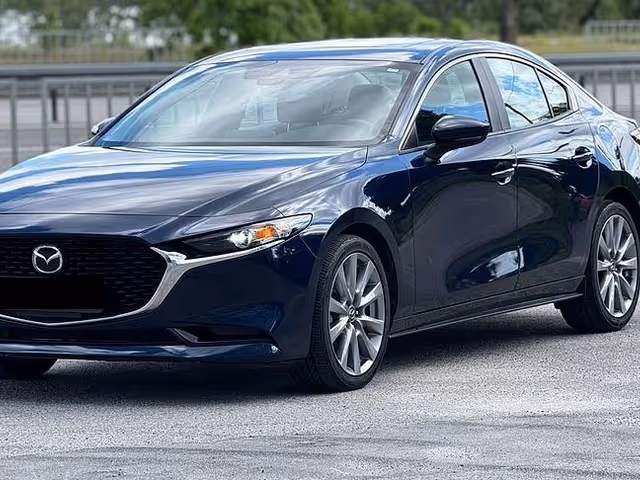 Mazda 3 - зображення 1
