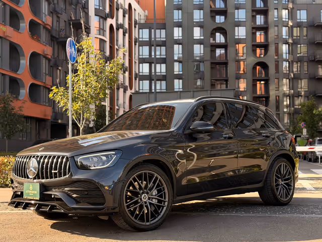 Mercedes-Benz GLC AMG - зображення 1