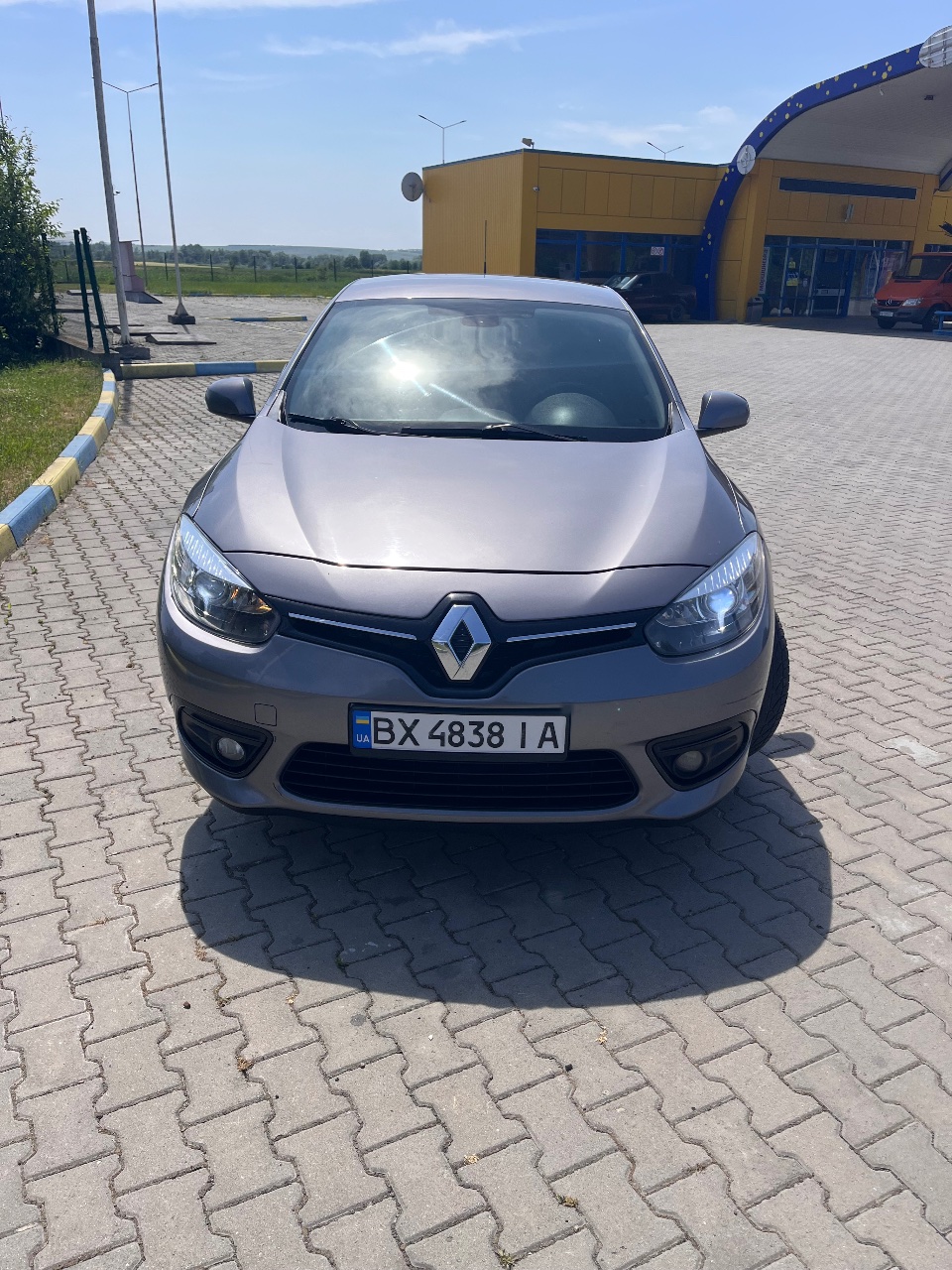 Renault Fluence - фото 1