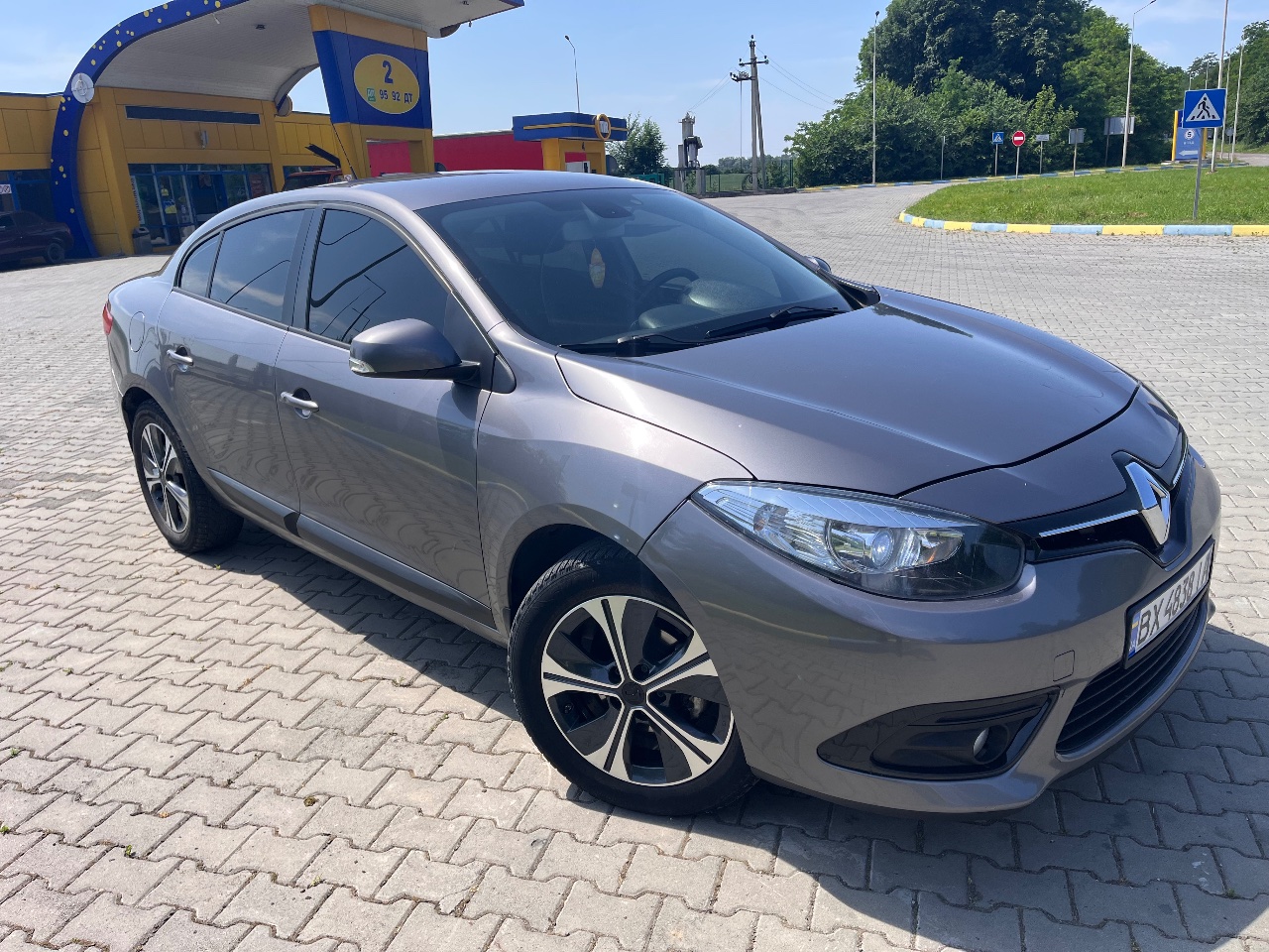 Renault Fluence - фото 4