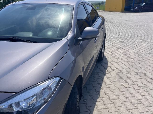 Renault Fluence - фото 5