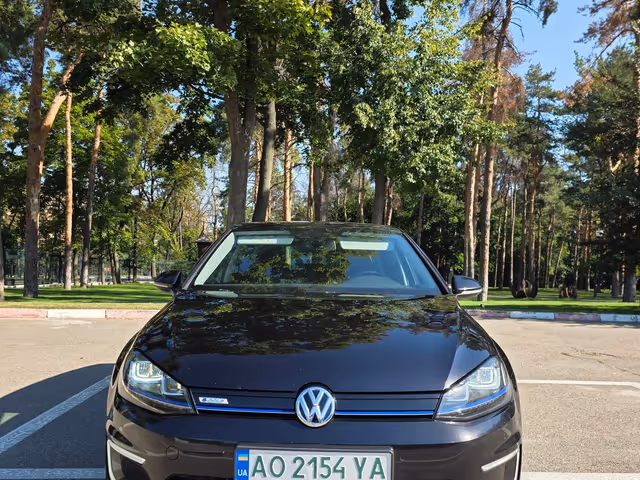 Volkswagen Golf - зображення 2