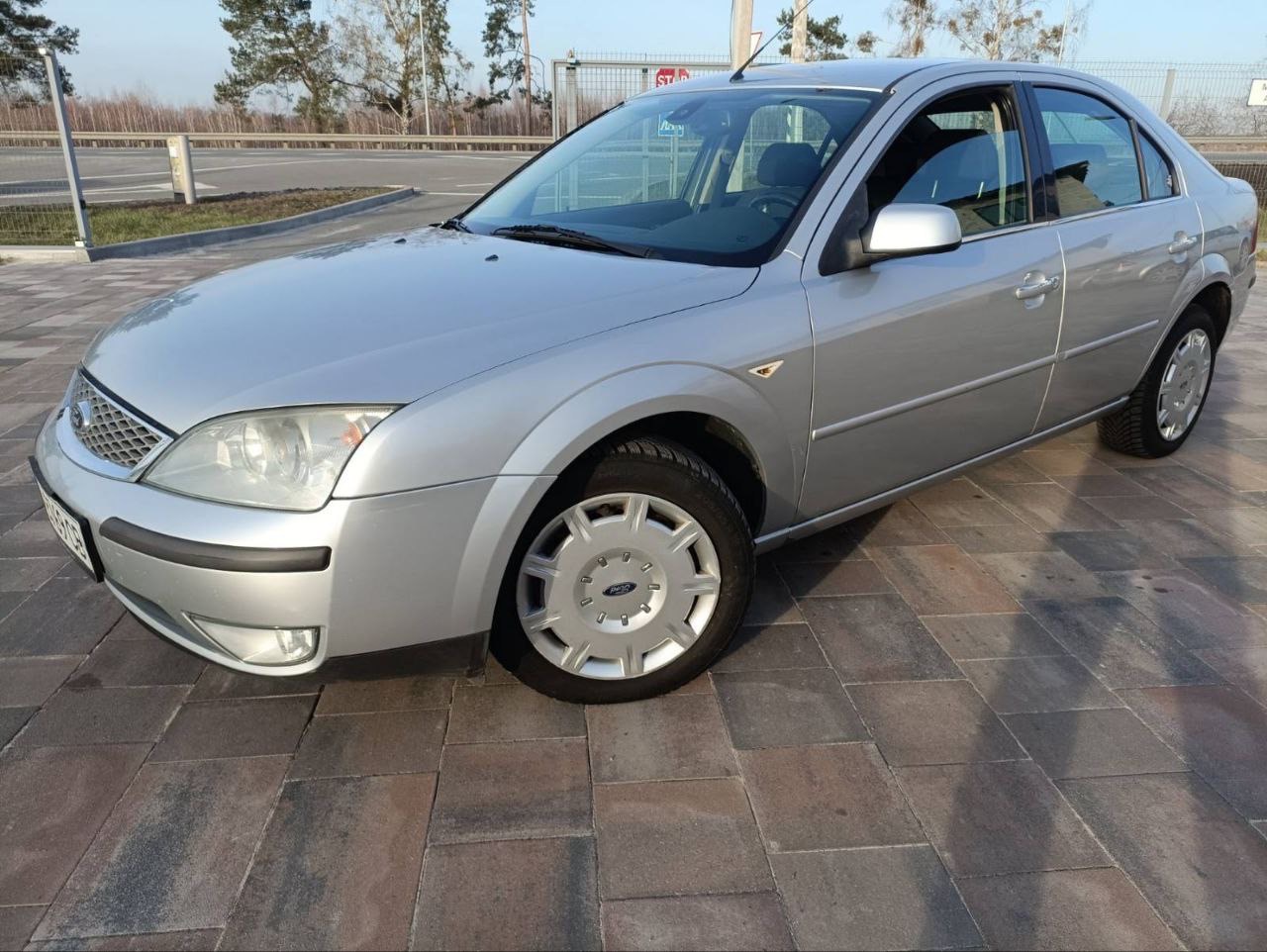 Ford Mondeo - фото 13