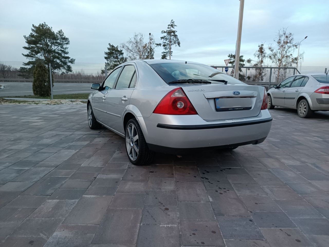 Ford Mondeo - фото 14