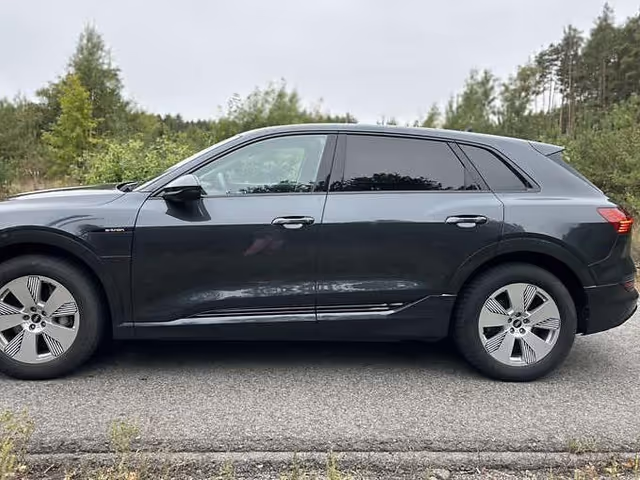Audi e-tron - зображення 5