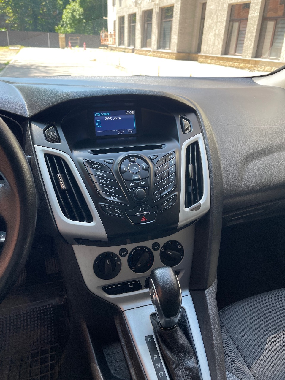 Ford Focus - фото 12