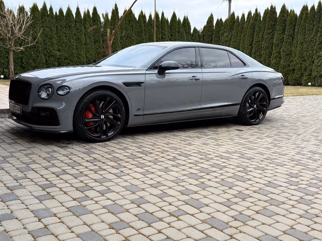 Bentley Flying Spur - зображення 2