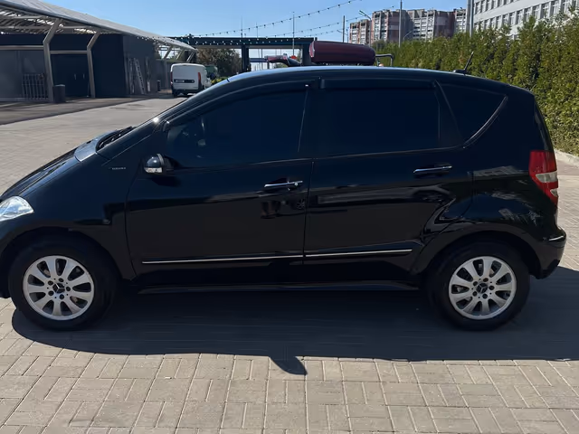 Mercedes-Benz A-Класс - зображення 5