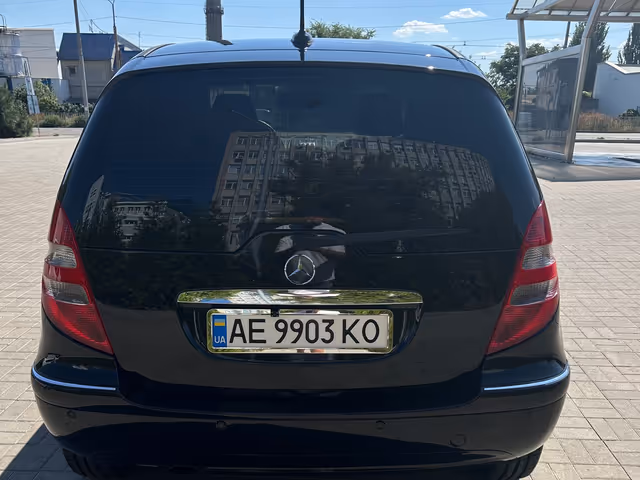 Mercedes-Benz A-Класс - зображення 4