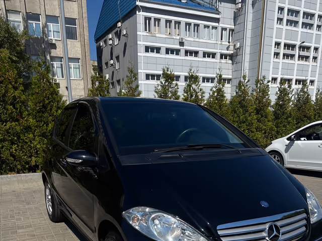 Mercedes-Benz A-Класс - зображення 2