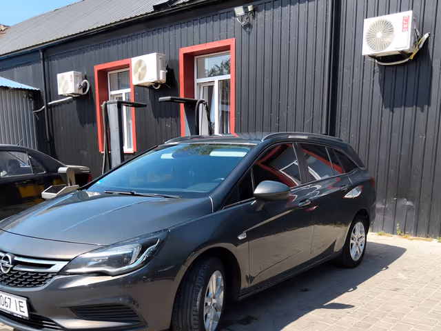 Opel Astra - зображення 1
