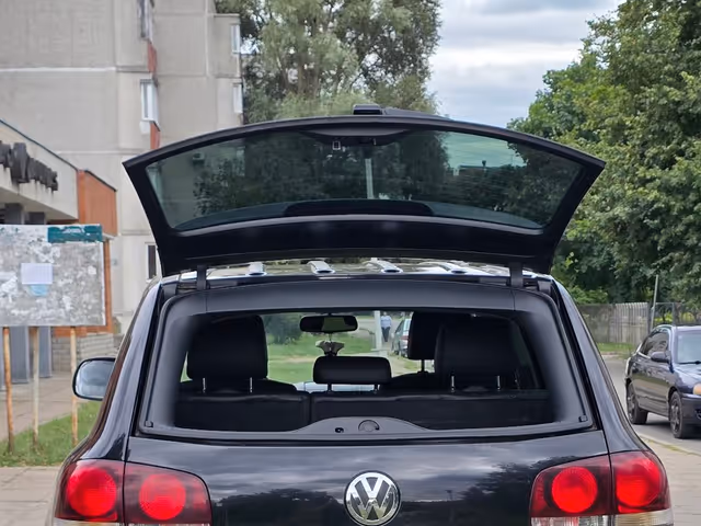 Volkswagen Touareg - зображення 5