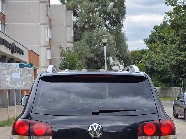 Volkswagen Touareg - зображення 4