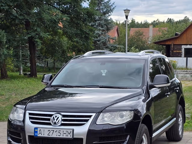 Volkswagen Touareg - зображення 1