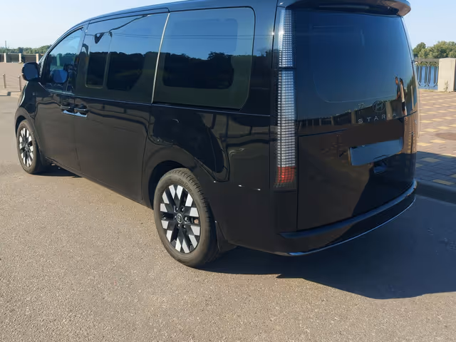 Hyundai Staria - зображення 3