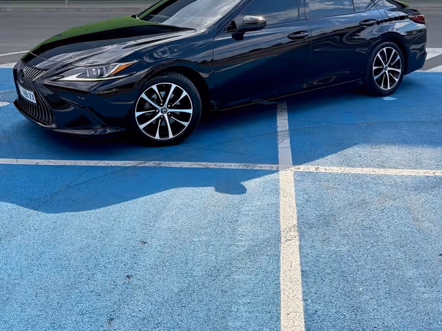Lexus ES - зображення 2