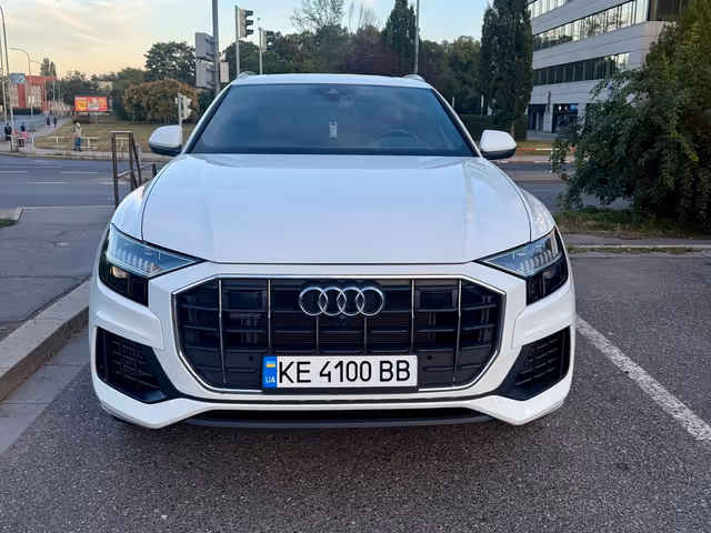 Audi Q8 - зображення 2
