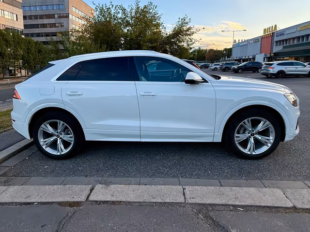 Audi Q8 - зображення 3