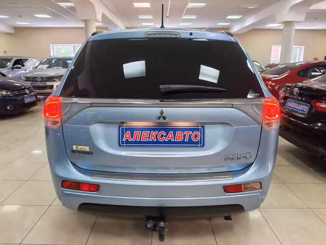 Mitsubishi Outlander - зображення 5
