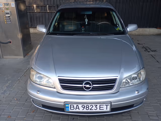 Opel Omega - зображення 1