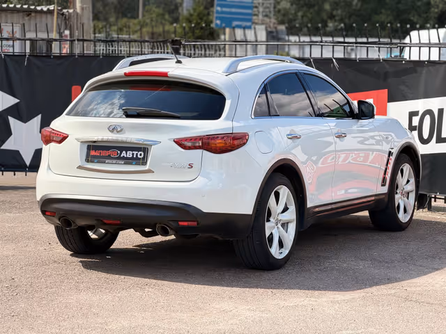 Infiniti FX - зображення 5