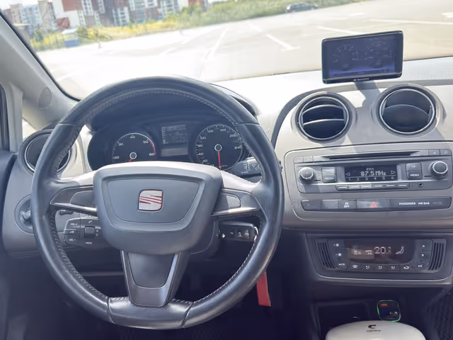 SEAT Ibiza - зображення 4