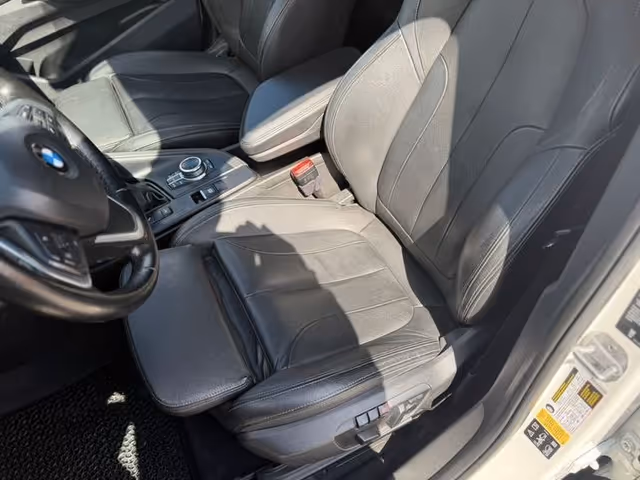 BMW X1 - зображення 5