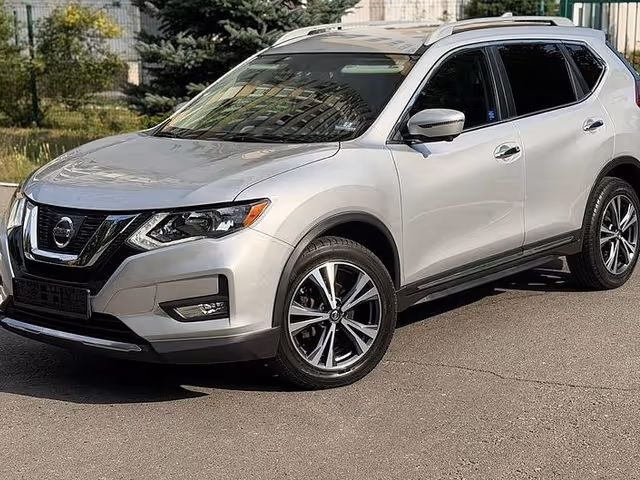 Nissan Rogue - зображення 1