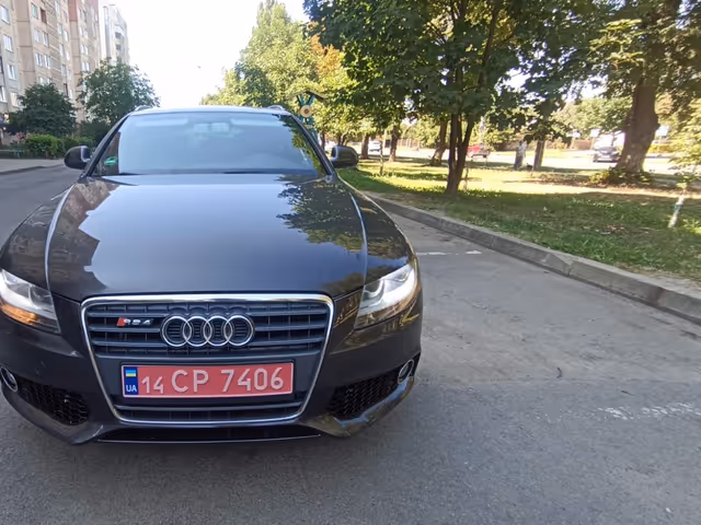 Audi A4 - зображення 1